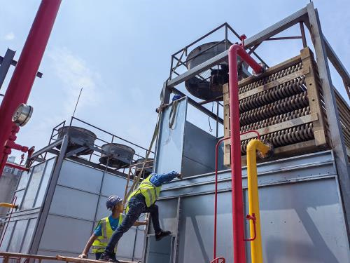 浙江冷卻塔廠家的提供完善的售后維修服務(浙江良一冷卻塔)