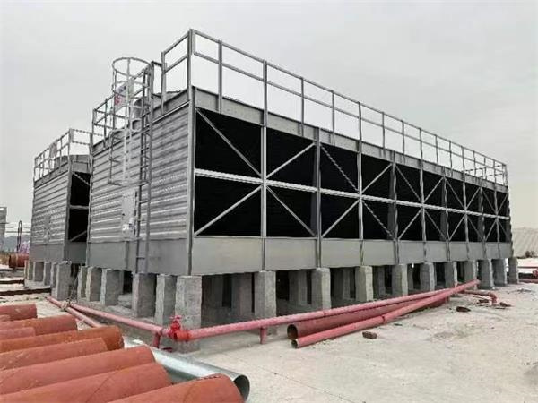 中央空調用的冷卻塔的作用,中央空調的冷卻水和冷凍水的區別