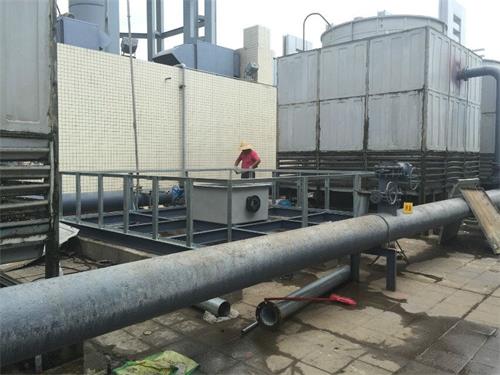 冷卻塔和冷水機(jī)組區(qū)別 冷卻塔和冷水機(jī)組區(qū)別